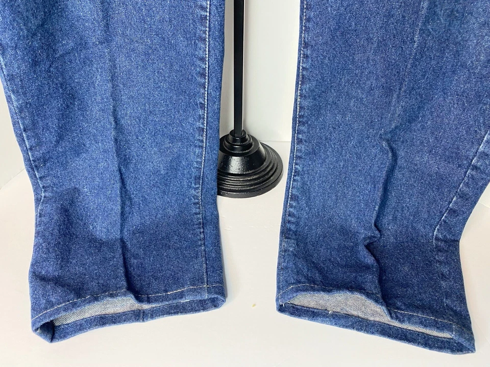 Vintage Iceberg, PEANUTS Y2k, Blue Jeans,  Men’s Size 38” X 31”made In Italy - Image 3 of 4