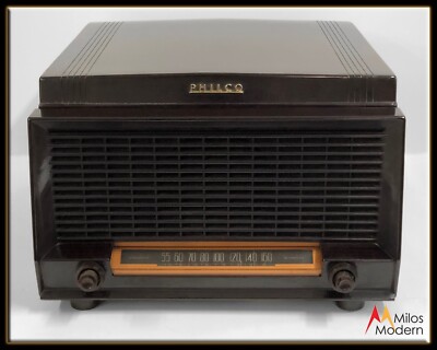 50s Model 51-1330 Philco Bakelite Tube Radio Phonograph Record