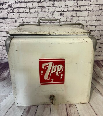 Vintage 7up White and Red Cooler Progress Refrigerator Co w/ Drain and Plug