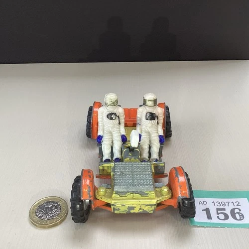 VINTAGE DINKY TOYS # 355 LUNAR ROVING VEHICLE + ASTRONAUTS DIECAST RARE ORANGE