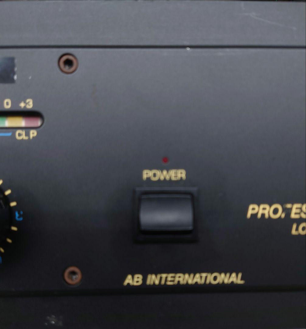 AB INTERNATIONAL 9220A パワーアンプ アメリカ製 AB International Professional Series 9220A Amplifier, works