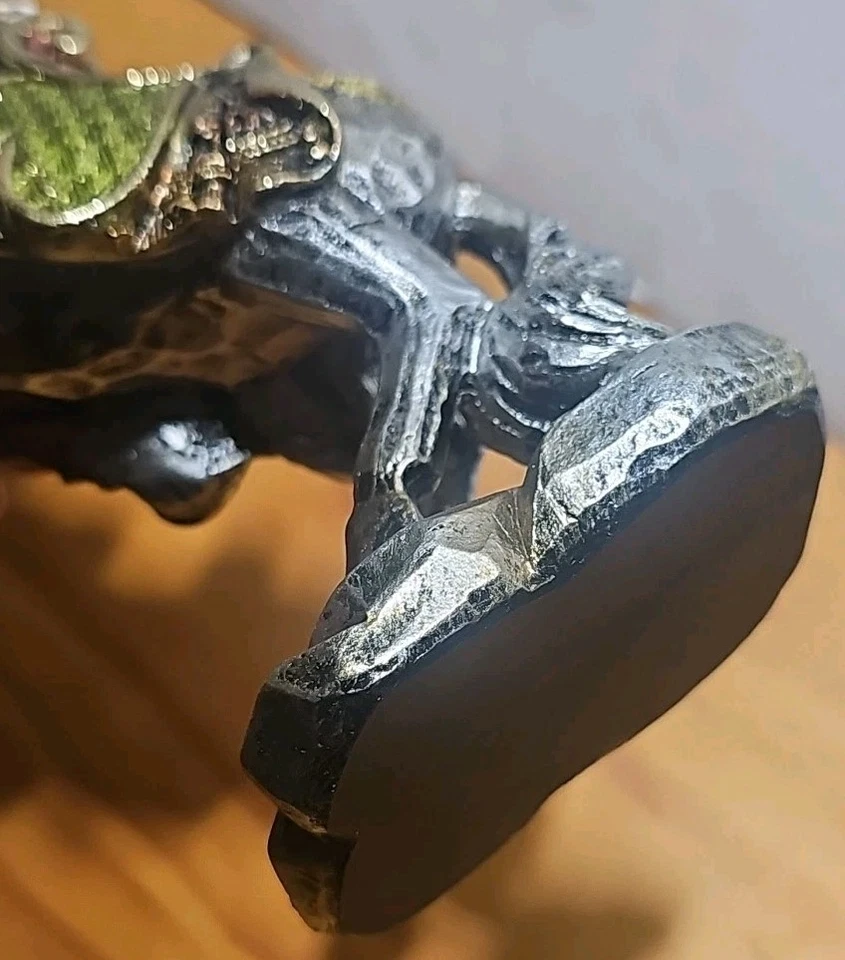 Estatua de caballo de resina plateada y dorada decoración del hogar estatua decorativa de caballo  Foto 4 de 4