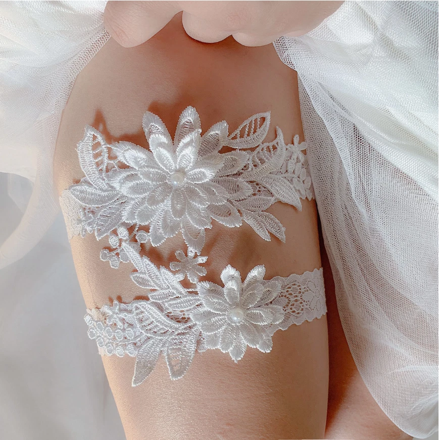 Bridal hotsell garter set