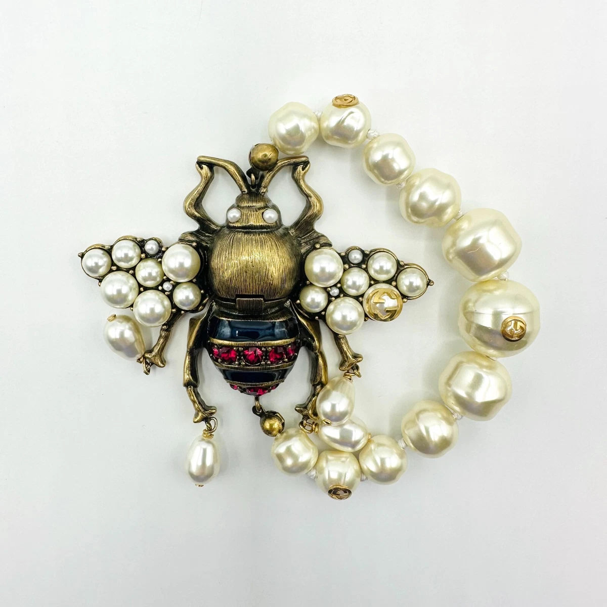 Gucci bumble cheap bee bracelet