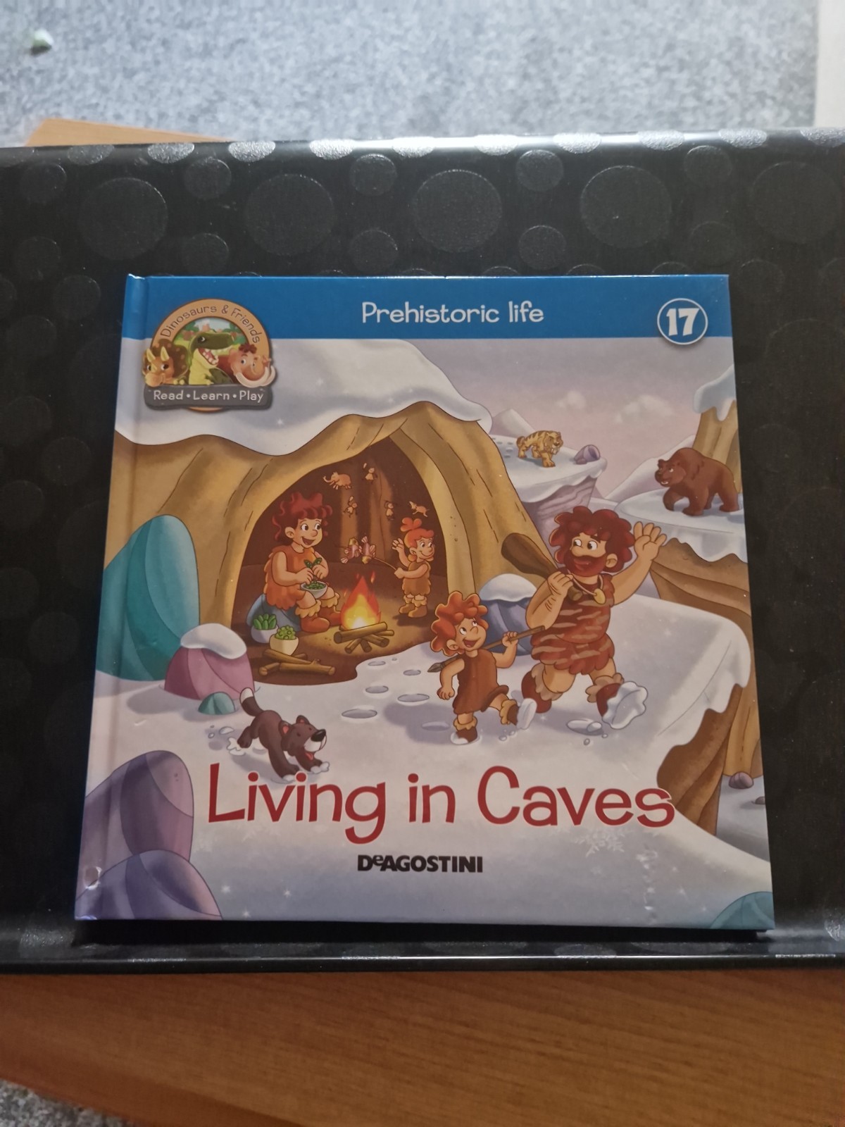 DeAgostini Living In Caves Book No.17 Dinosaurs & Friends Hardback Children's...