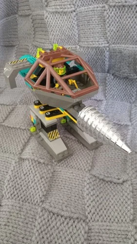 LEGO Rock Raiders: The Granite Grinder (4940) - USED WITH Instructions NO Box