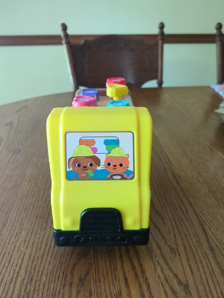 Camión de madera Leap Frog Tap-A-Peg sin Hanmer Foto 2 de 4