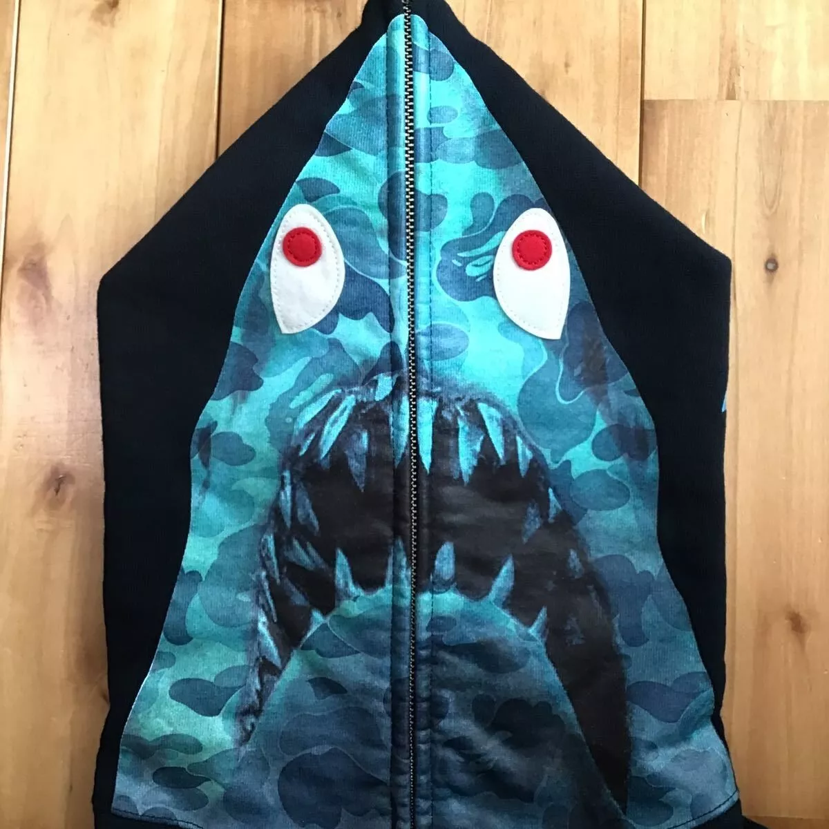 激レア　初期BAPE × JAWS SHARK  HOODIE