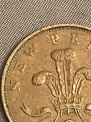RARE-1971 NEW PENCE 2p British Coin Queen Elizabeth II DG REG FD
