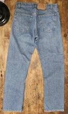 Vintage Levis 505 0213 Mens Blue Denim Jeans Made USA Actual size 31 x 29.5 Nice