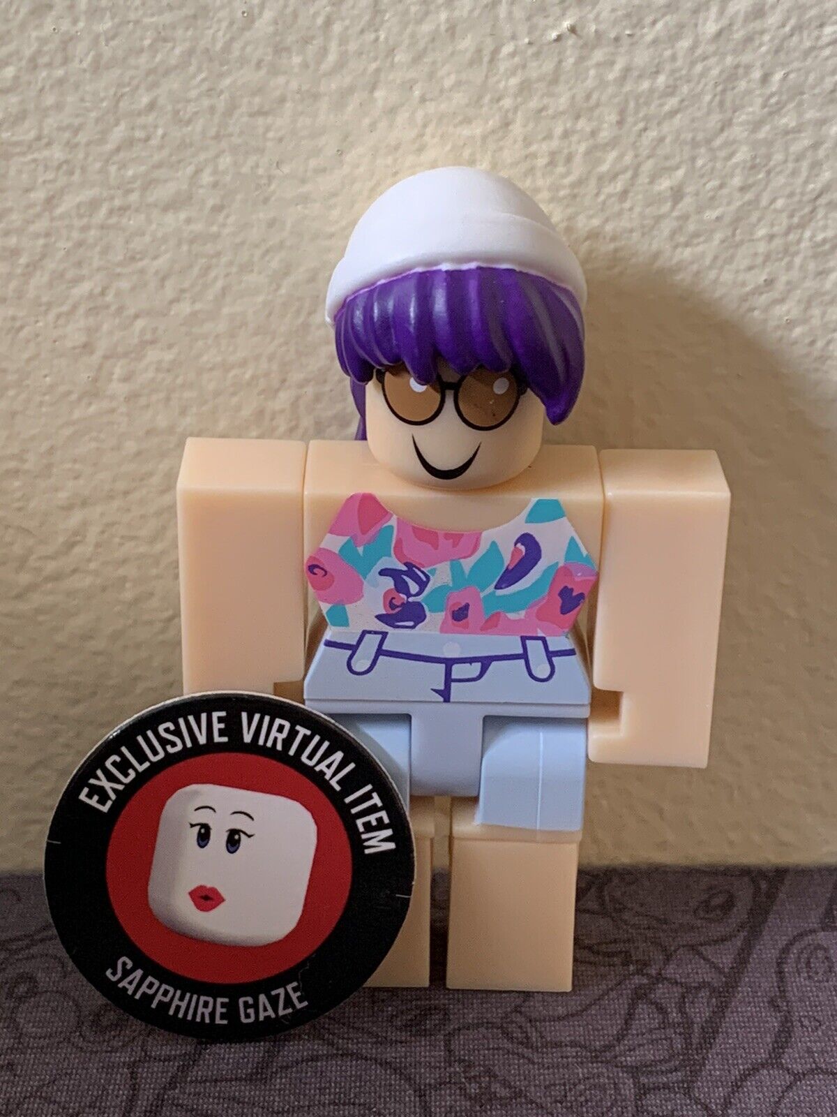 Roblox Series 3 Top Roblox Runway Model With Sapphire Gaze Toy Code Shipped New