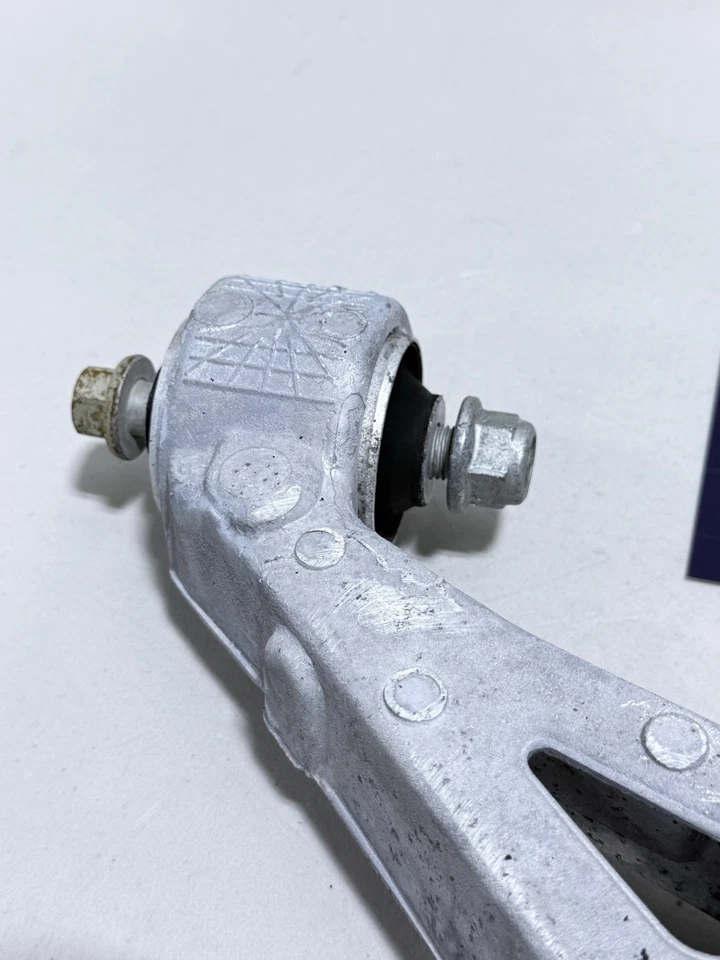 04-15 捷豹 X150 XKR XK S 型后左下控制臂原始设备制造商 #3579 — 第 2/4 张图片