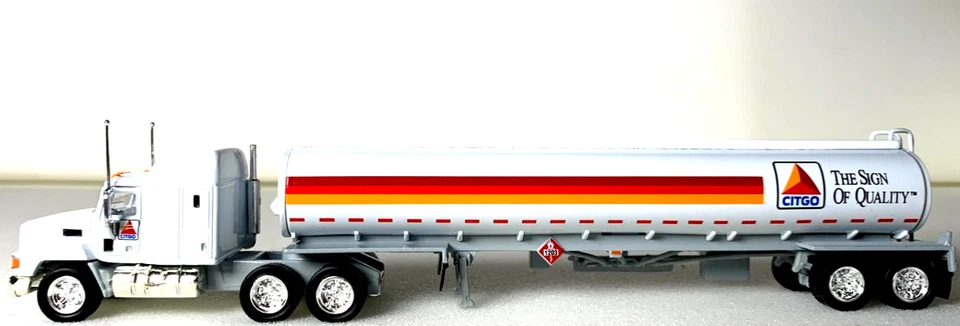 Matchbox 1997 Citgo Mack CH600 White scale 1:97 INV# 1699. (S3-4) - Image 2 of 4