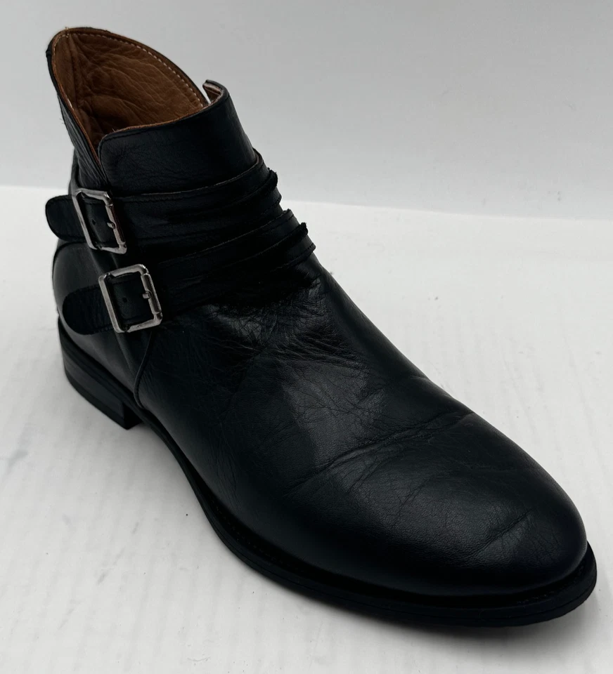 Spring Step Pristina Boots Women's Size 9.5 Black Leather Side Zip Ankle Boots - Image 2 of 4