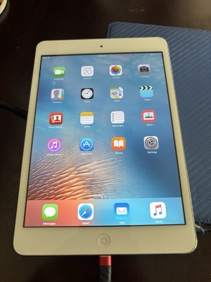 Apple iPad Mini 12gb 1st Gen