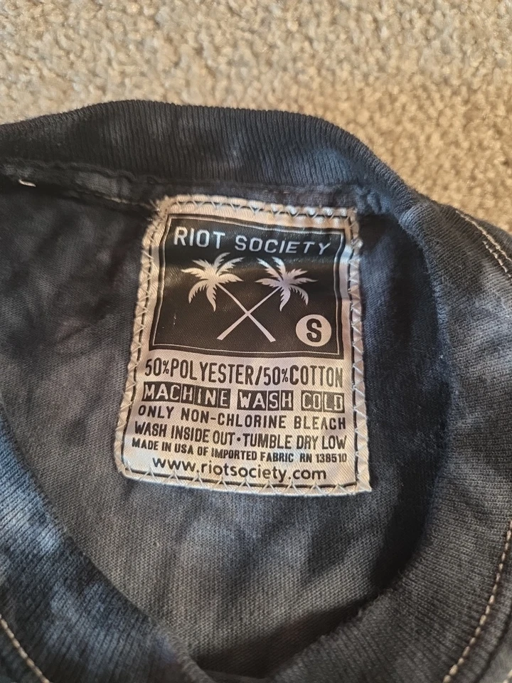 Mens Riot Society T Shirt SMALL Tie Dye Halloween Michael Meyers Long Sleeve  - Image 4 of 4