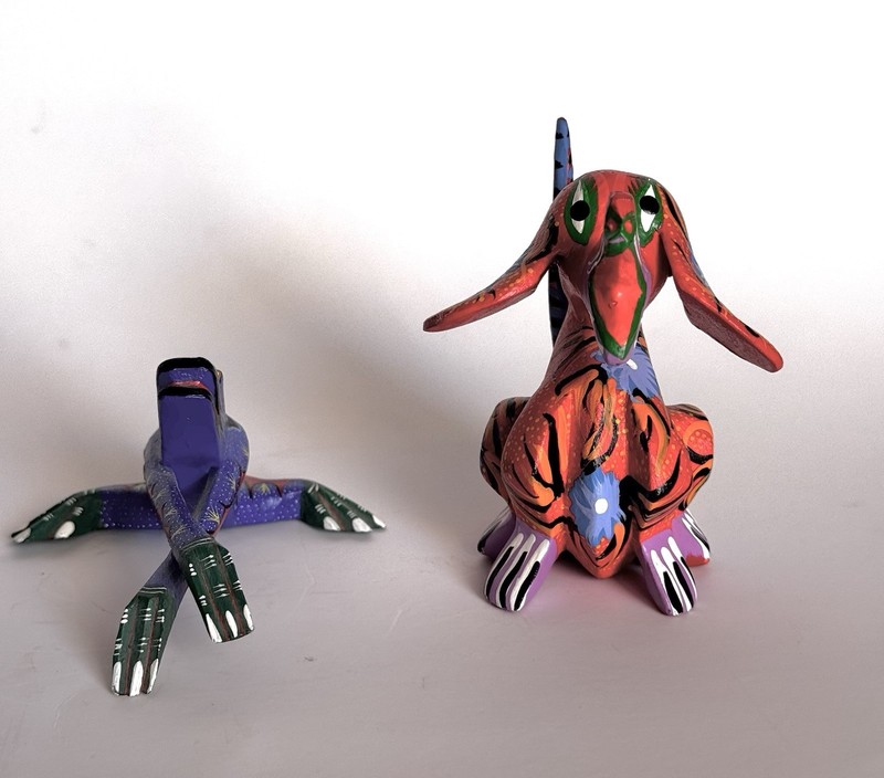 Signed Oaxacan Alebrije Dog And Frog Carving – Tilcajete Oaxaca Mexico Folk Art