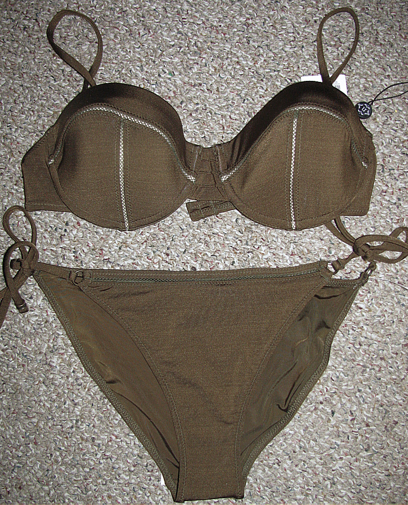 Picture 9 of 12