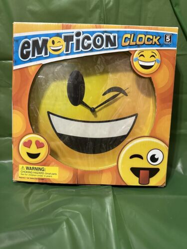 Big Smile Wink - Emoji Clock - Large 10.5" Wall Clock NEW - Picture 1 of 2