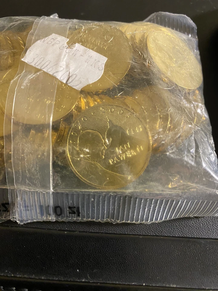 COMMEMORATIVE COIN OF POLAND - POPE JOHN PAUL II  (PAPIEZ JAN PAWEL II) 50 - Image 3 of 3