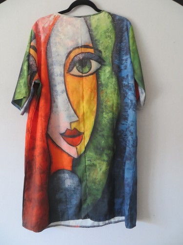 SHEIN FANCY FACE TUNIC TOP SIZE 18 - Picture 3 of 3