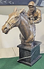 !RARE Vintage NIB 2011 Delaware Park Bronze & Marble Horse Statue from Archives!