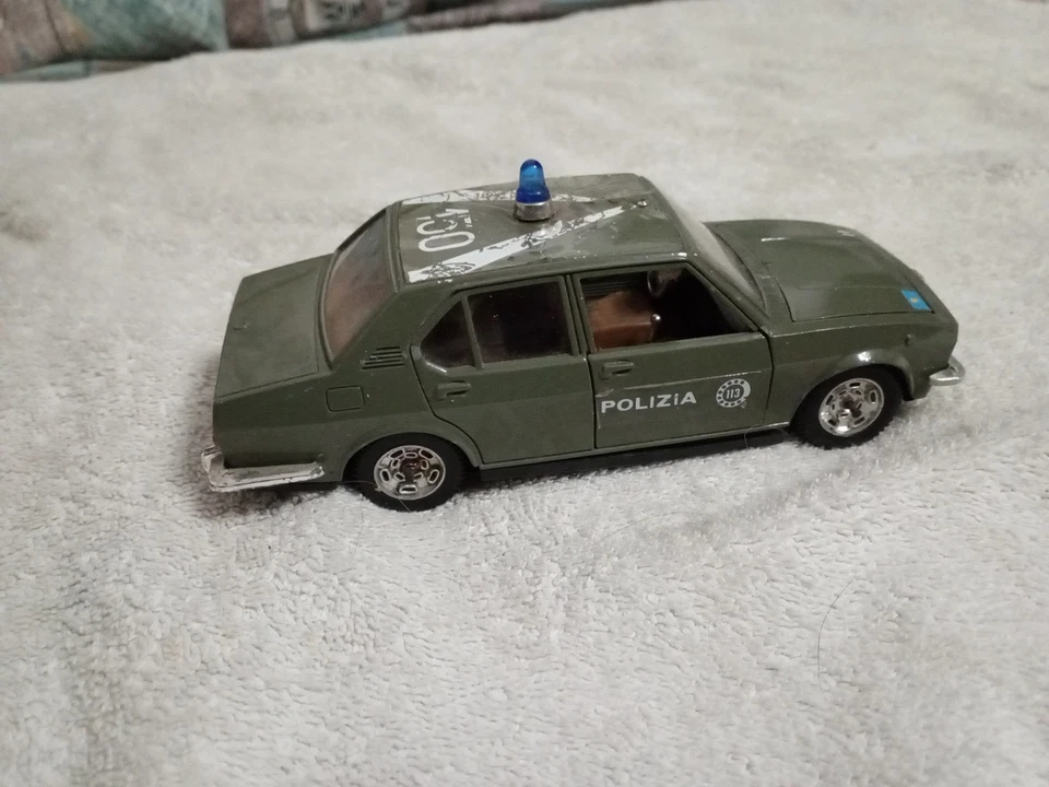 Mebetoys Alfetta Polizia 1/25 - Immagine 4 di 4