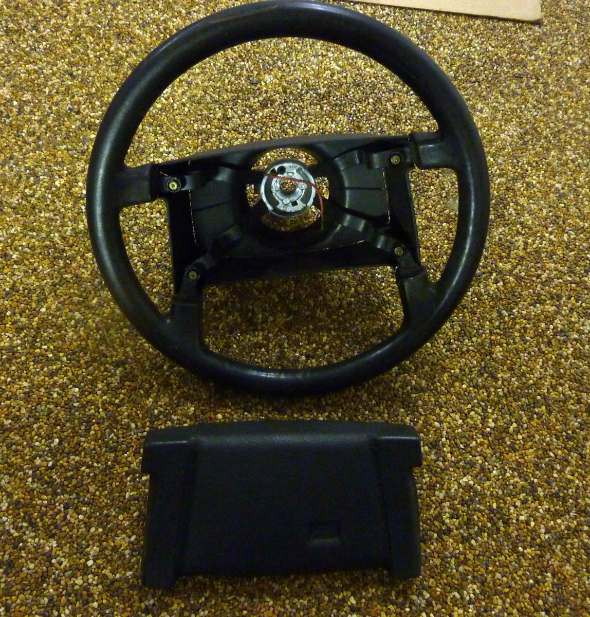 Steering Wheels & Horns for Volvo 240 with Vintage Part Buttons