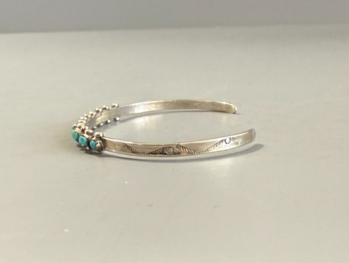 ZUNI Sterling Sleeping Beauty Turquoise DOT DASH Snake Eye Petit Point Row Cuff - Picture 4 of 10