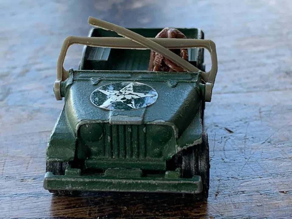 Corgi Juniors Whizzwheels Willys Jeep Unboxed Military Playworn - Image 3 of 4