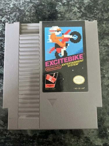 Excitebike Nintendo NES (cartridge only, authentic)