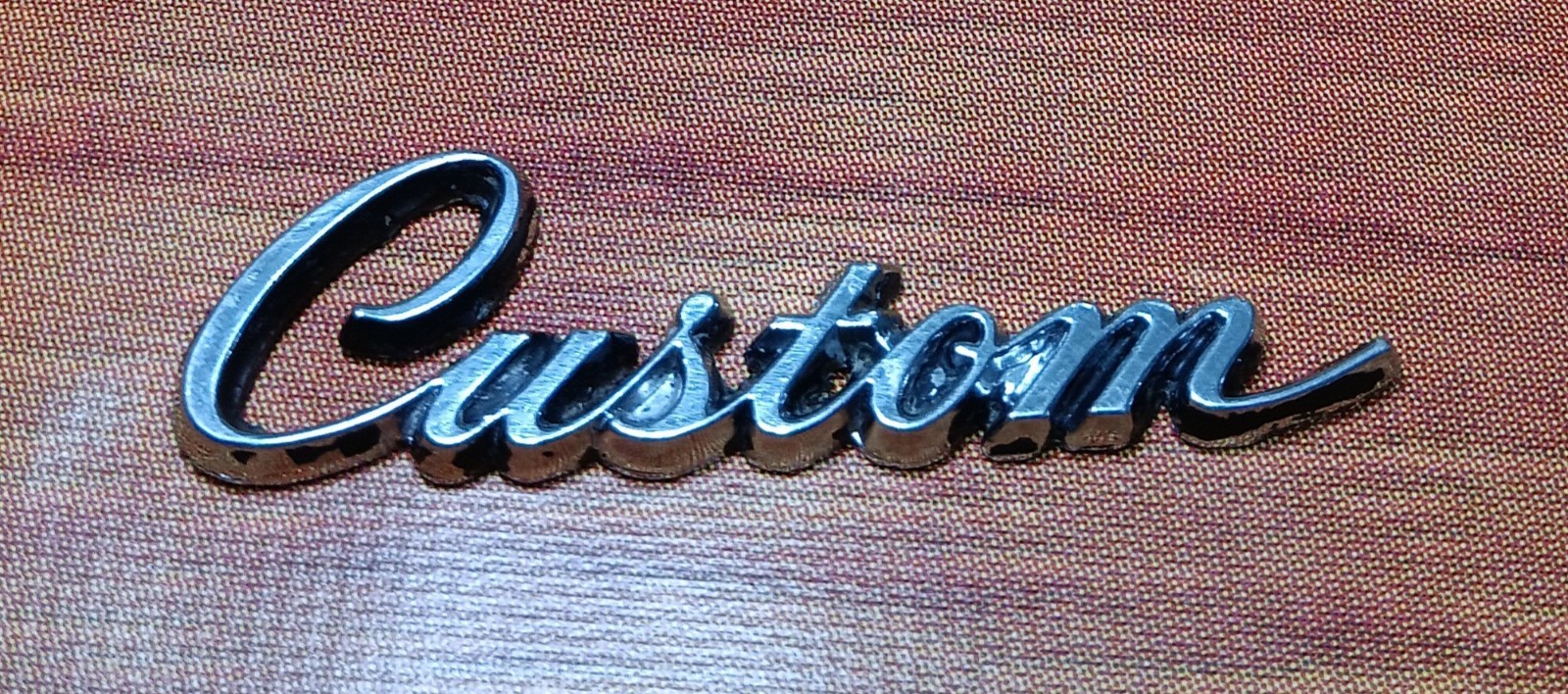 Vintage 1960's Chrysler Custom Chrome Metal Emblem Badge - Photo 1