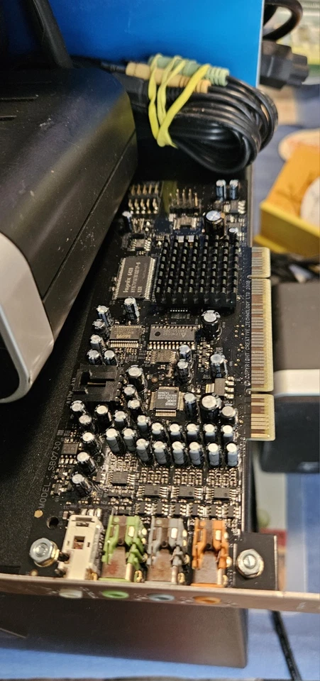 Logitech Z-5450 Digital 5.1 Wireless Surround w/Remote, Sound Card, Subwoofer - Image 4 of 4