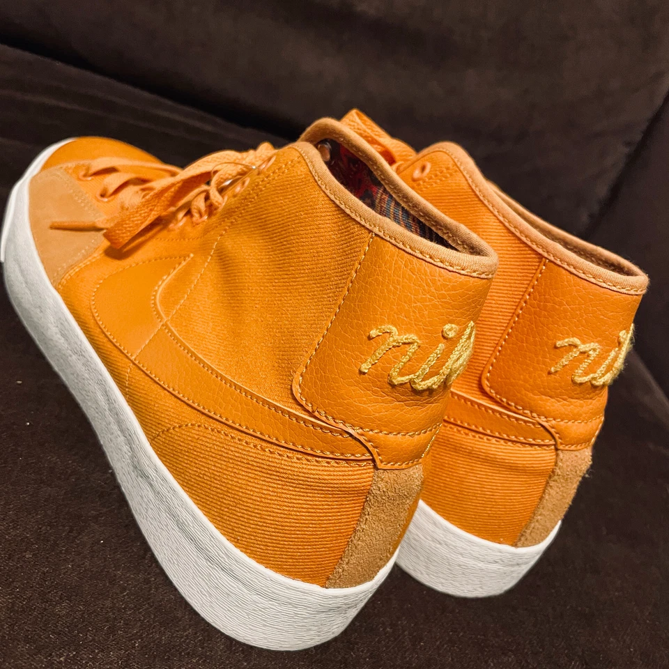 Nike SB Blazer Court Mid Premium Light Curry DH7479-700 Hombres 12 EE. UU. 46 Naranja Foto 4 de 4