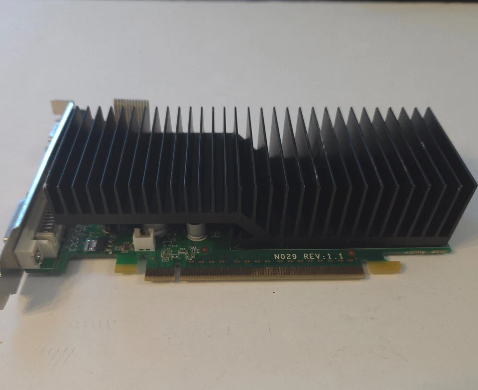 NVIDIA EVGA GeForce G210 512MB DDR2 High Profile Graphics Card 512-P3-1213-LR - Image 2 of 4