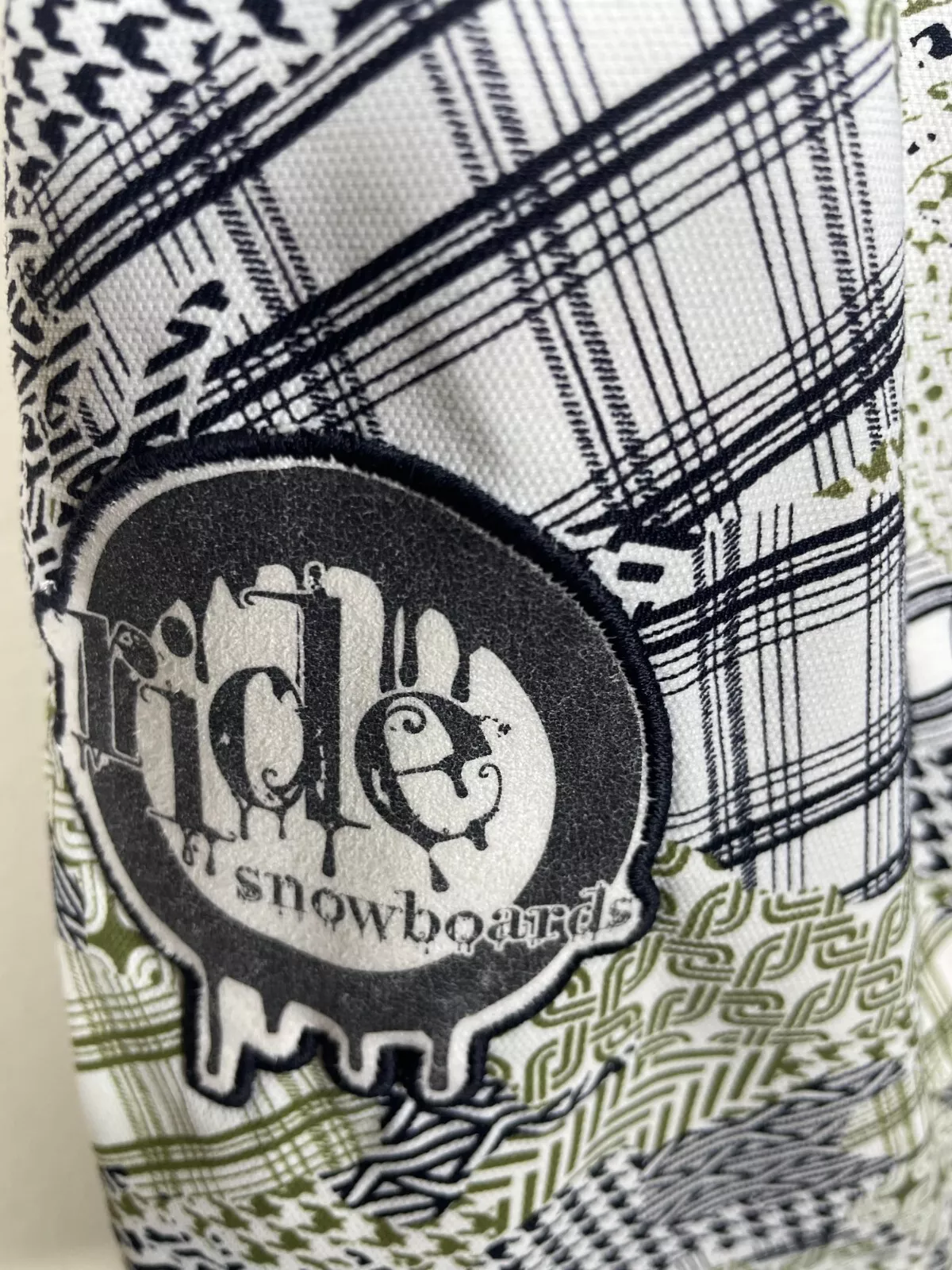 burton ride snowboard outerwear division green print pants