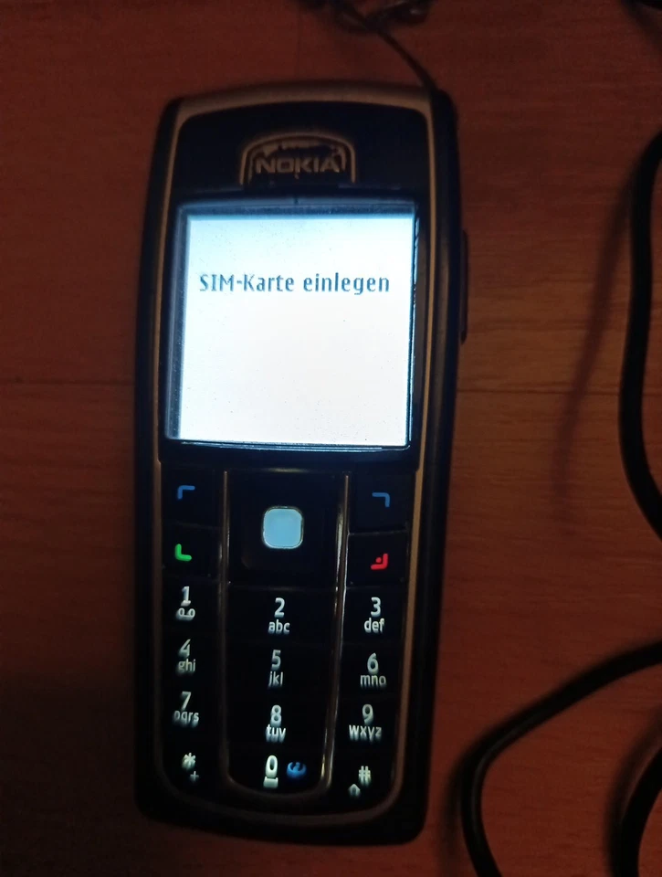 Nokia 6230i - 32MB - Schwarz (Ohne Simlock) - Bild 2 von 4