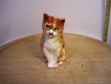 Babbacombe Pottery Sitting Ginger Cat Figurine  8 cm