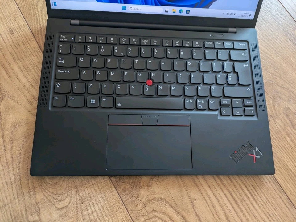 Lenovo ThinkPad X1 Carbon G9 · i7-1165G7 · 16GB · 256GB, photo 2 of 5