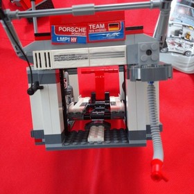 LEGO SPEED CHAMPIONS Porsche 919 Hybrid and 917K Pit Lane 75876 Used W/Manual