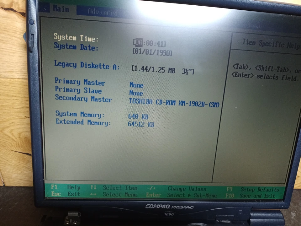 Compaq Presario 1690 Laptop - NO HDD - FOR PARTS - Image 2 of 4