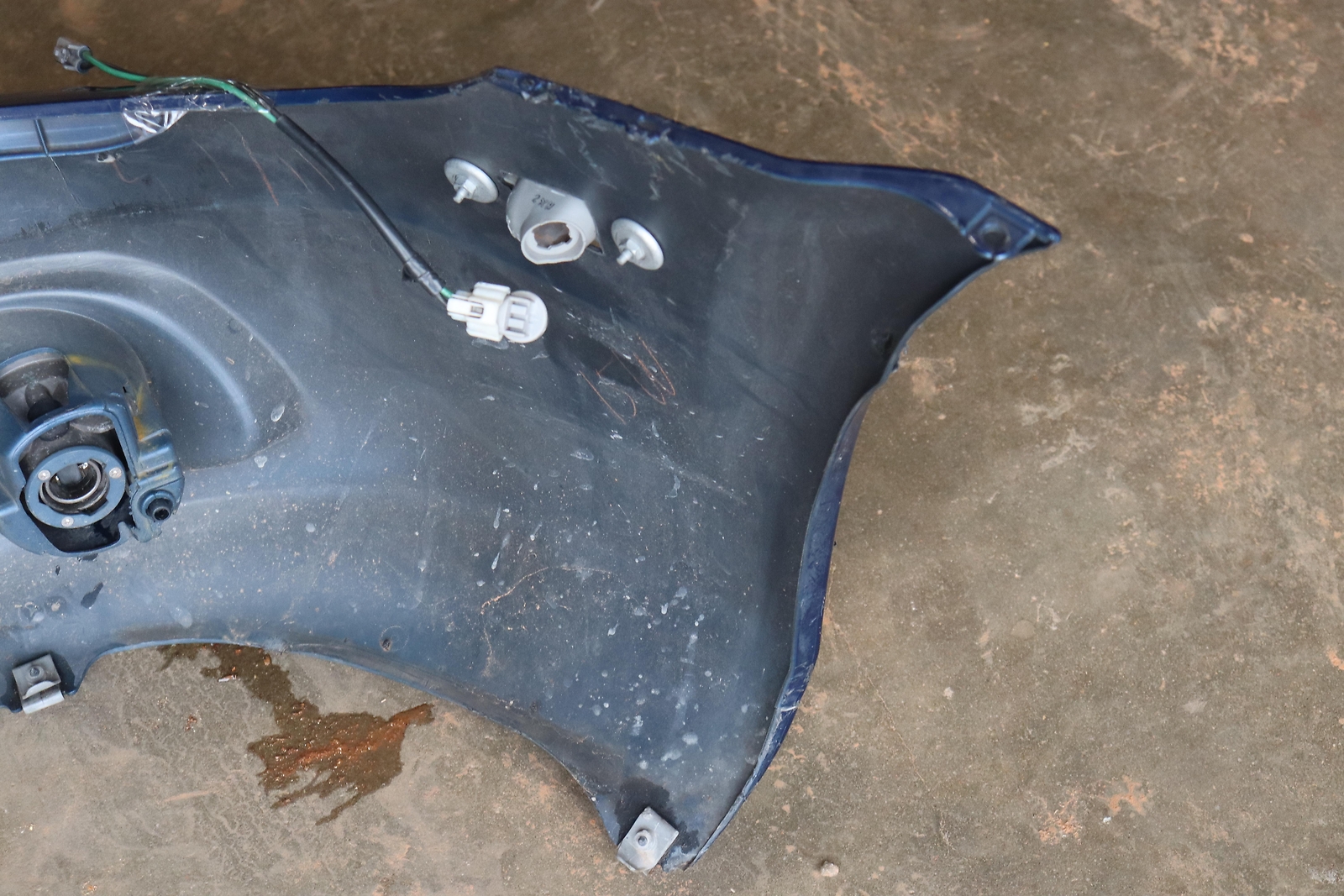 TOYOTA OEM 03-05 Mr2 Spyder-bumper Cover 5211917924 for sale 