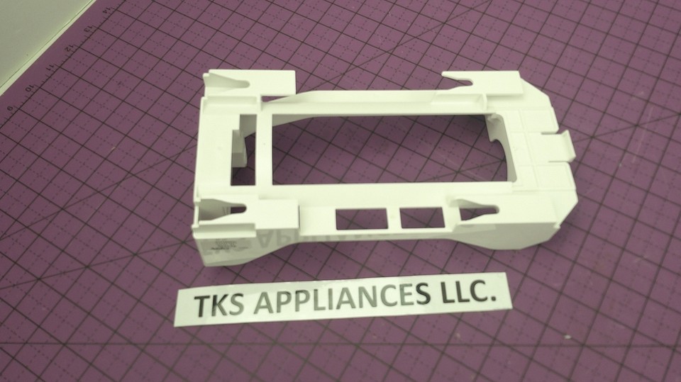 243297609 Frigidaire OEM Refrigerator Ice Maker TRAY WHITE eBay