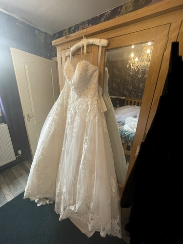 wed2b wedding dress - Picture 15 of 24