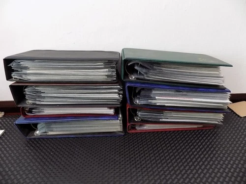 GB FIRST DAY COVERS COLLECTION IN 8 ALBUMS 400+ FDCs c.1960s-1990s