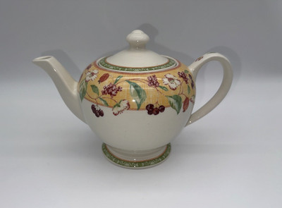 Queen's Covent Garden Market Teapot Lid England Fine Bone China Floral 36oz