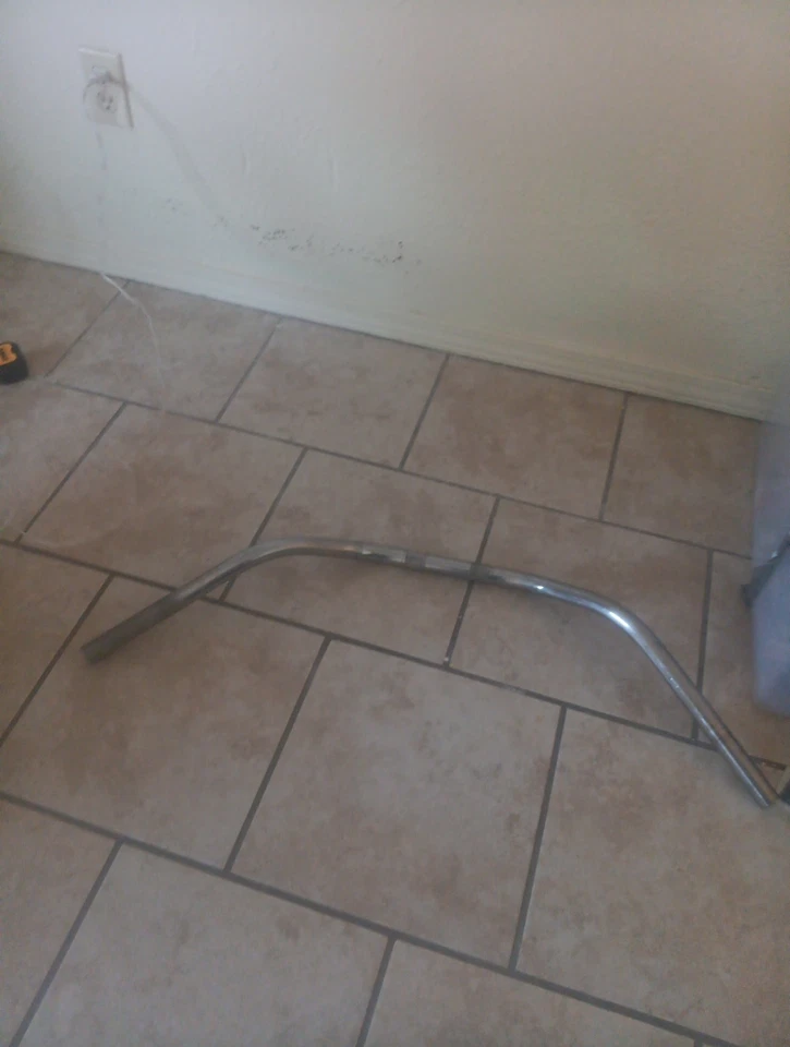 Manillar recto 98-04 Suzuki VL1500 Intruder Foto 3 de 4