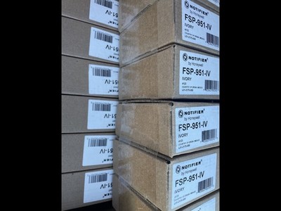 Notifier FSP-951-IV Smoke Detector