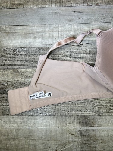 Torrid Curve Full Coverage Bra 44D Light Pink Underwire Padded Back Closure - Picture 10 of 12