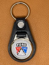 CREST PREMIUM LEATHER KEYCHAIN FOR GREY FORD